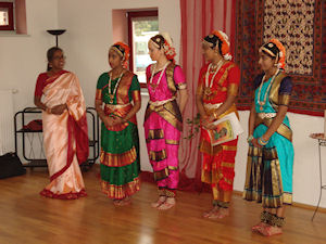 S&uuml;dindischer Tempeltanz